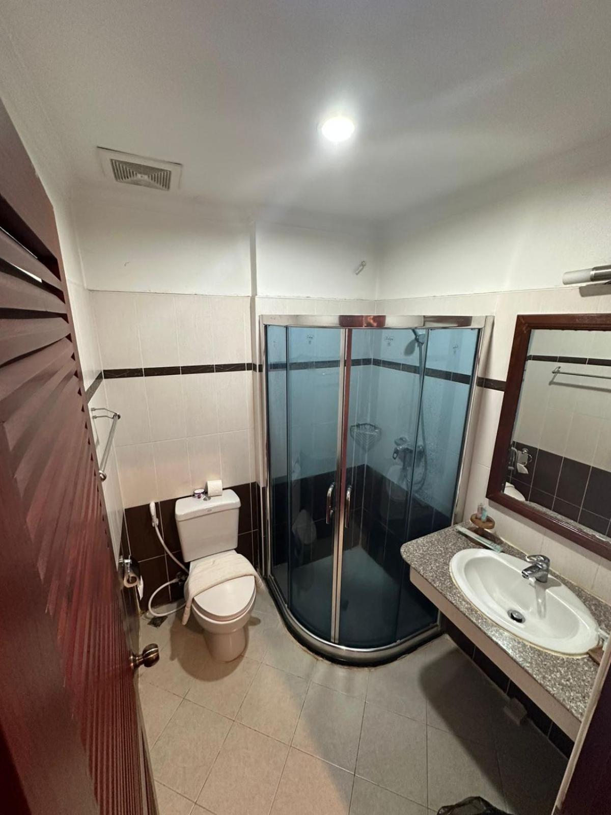 Lanxang Korea Hotel เวียงจันทน์ ภายนอก รูปภาพ